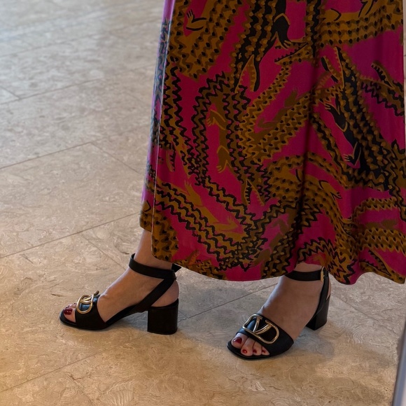Valentino Block heel Vlogo Sandal - Picture 3 of 3